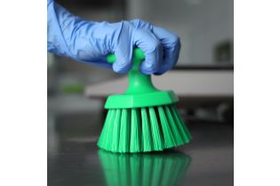 Щетка HACCPER ручная круглая, средней жесткости, зеленая